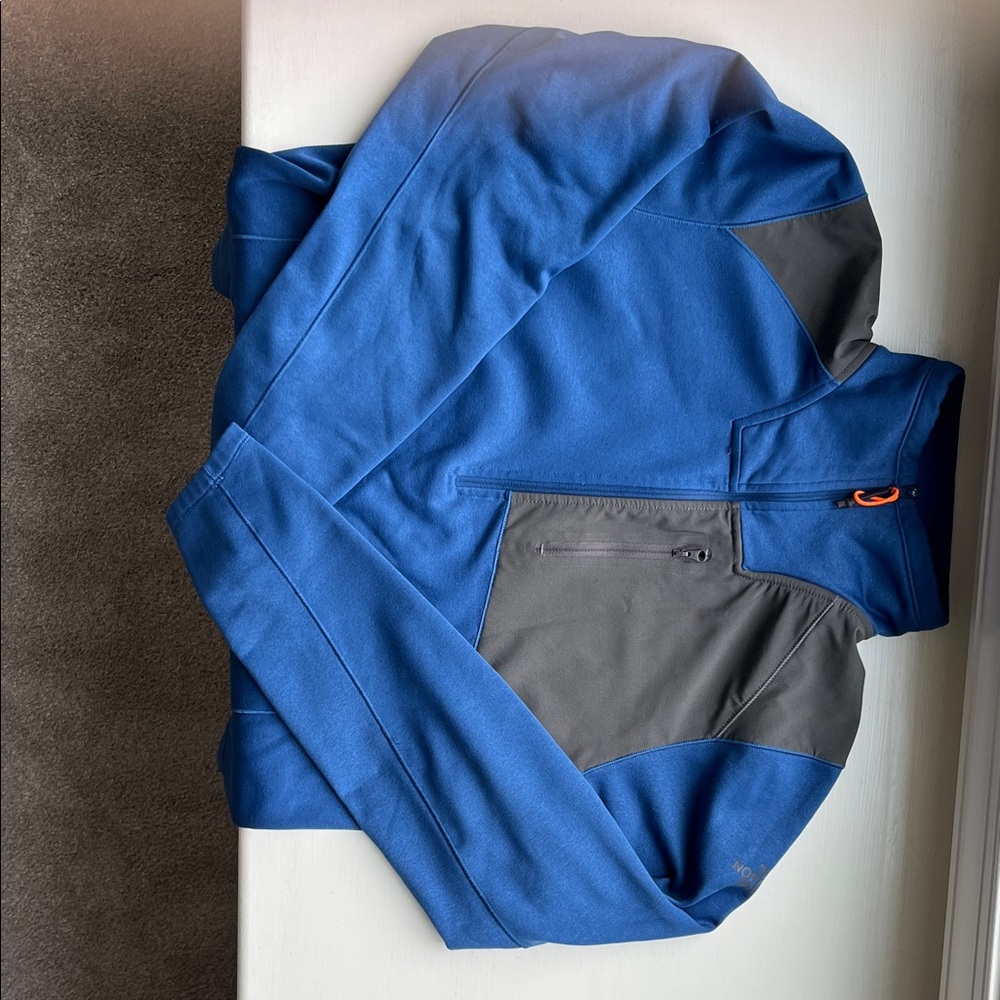 North Face Men's Blue and Gray Jacket